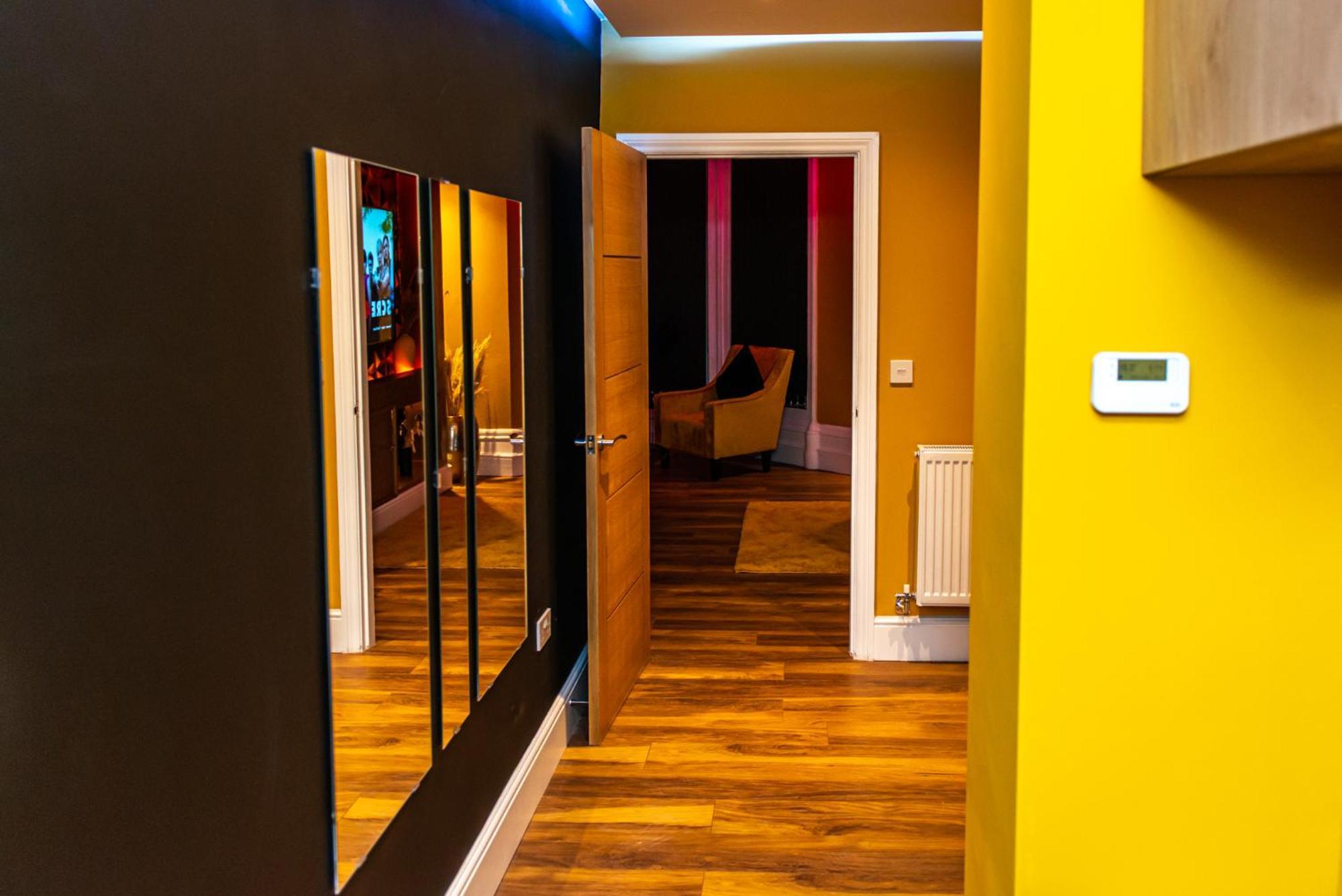 Optimal Apartments Bradford  Ruang foto